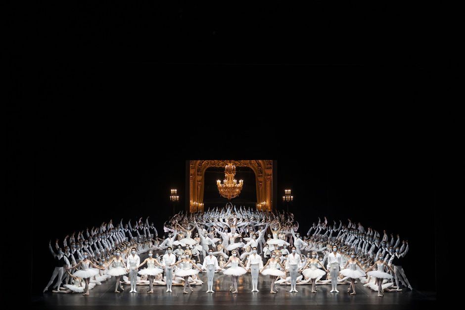 El Ballet de la Ópera de París abre su tradicional Gala con cubrebocas | Body Ballet