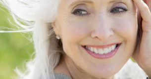 Maquillaje antiedad para mujeres de más de 50 años