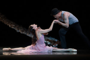Alessandra Ferri y Carsten Jung en L’Heure Exquise de Maurice Béjart. | Body Ballet