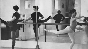 Ballet clásico para adultos en C/ Castanyer, 15, Distrito de Sarrià-Sant Gervasi.
